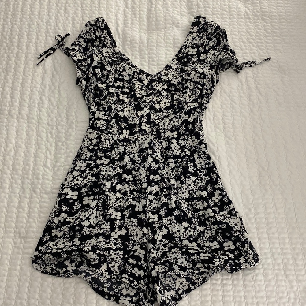 EXPRESS Open Back Romper